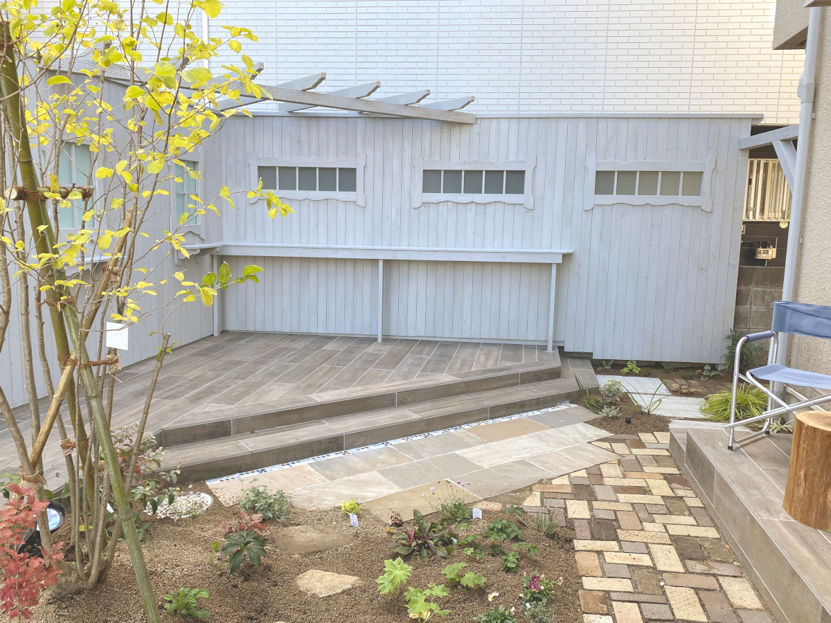 リガーデンしたエントランス