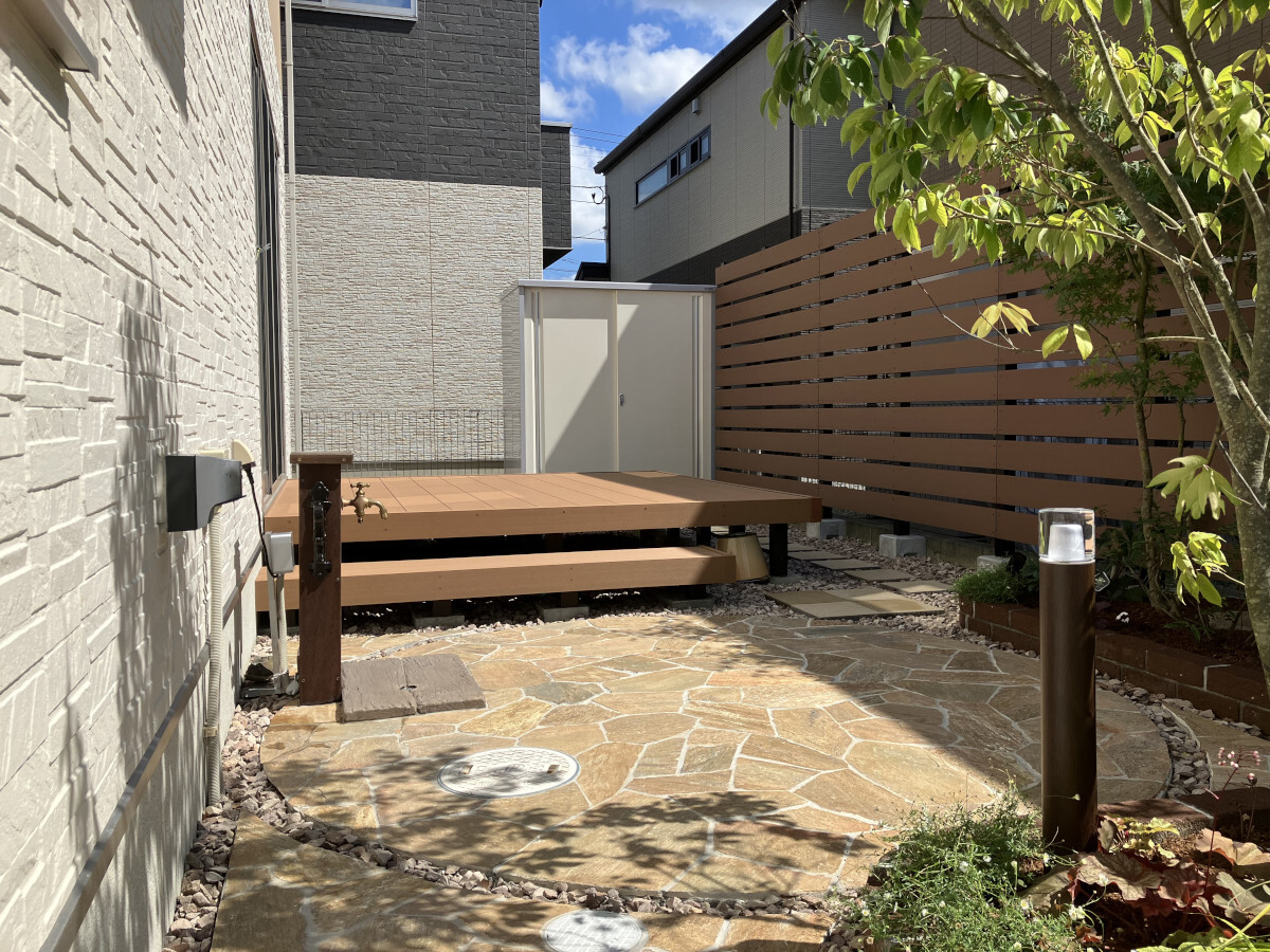 リガーデンしたエントランス